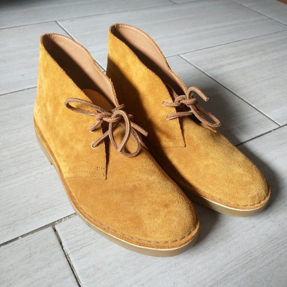 Clarks Other - Clark's Men's Desert Boot 2 - 9.5M Ochre Suede